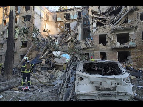 РФ бомбит Киев, Израиль бомбит Иран, Зеленский с визитом в Великобритании