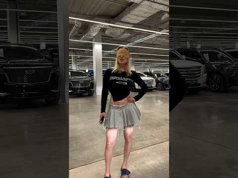 БЛОНДИНКА ДРАЙВ ОТГАДЫВАЕТ АВТО ПО ЗВУКУ