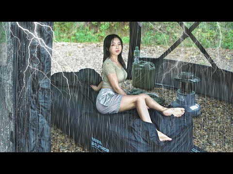 Heavy rain camping 🌧️ Deep forest with no one . Thunder and lightning⚡️ Rain sound ASMR .