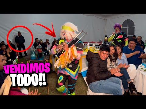 😱💔 LE COMPRAMOS TODO SU PUESTO A VENDEDOR DE CACAHUATES EN PLENA FIESTA 😢🥺 ¡NO PODÍA CREERLO!😱