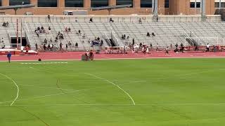 200 meter dash, lane 8-21.5