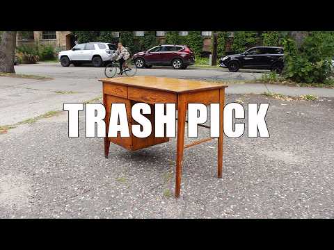 Ebonizing A Trashed Desk With Vinegar & Steel Wool | Furniture Refinishing & Repair