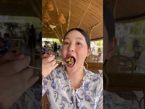ทีเด็ดไข่ปูนึ่งอัมพวา 😍😍 #แล้วแต่แฟน #รีวิวอาหาร #ปักหมุดร้านอร่อย