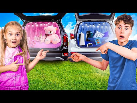 Arranged 2 secret rooms in the car by colors Blue colour VS Pink