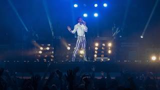 MICHAEL - CC Convirtiéndose en Michael