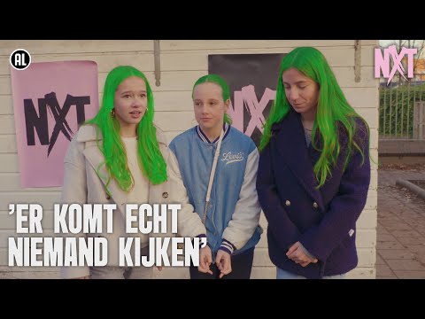 Wie regelt in ÉÉN DAG de grootste SHOW? De verliezers krijgen GROEN HAAR! | NXT on tour 🌎