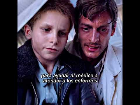 El niño se rindió al ejército japonés para salvar la vida #shorts #movieclips