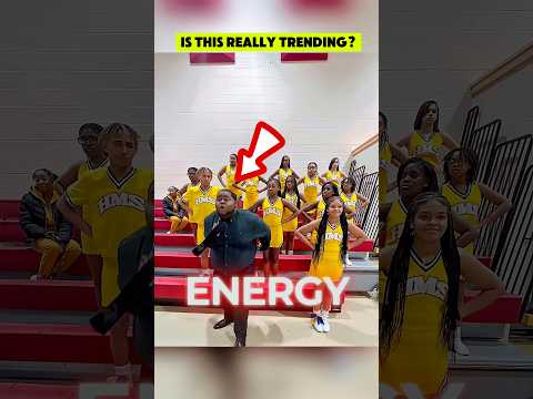 HBCU INSPIRED CHEER COACH BRINGS THE ENERGY TO HIS TEAM! @_zayvii_