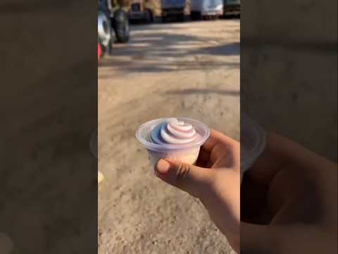 The father starts showing the son how to turn the ice cream upside down 😱 #icecream #shortvideo