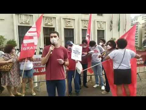 Douglas Cardozo no Ato do Dia Nacional de Luta contra a PEC 32