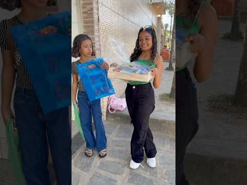 Os presentes de xuxu #youtube #humor #comedia #drama #viralvideos