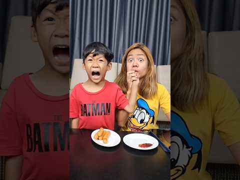 mom eat everythings 🤣😅👉🙊🌭✅️🍭😎 #funny #family #cute #ขุนเขา #หนูดีมาแล้วจ้า