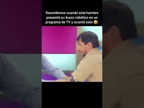 Recordemos cuando este hombre presentó su brazo robótico en un programa de TV y ocurrió esto 🤣: