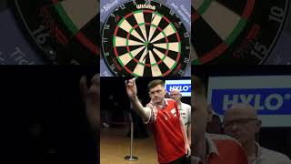 THE FUNNYST NINE DARTER EVER I DARTS