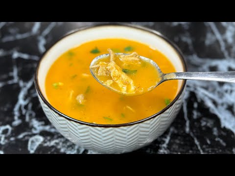 Cette SOUPE AU POULET est incroyable 😍 À la fois légère et rassasiante 🍲