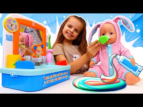 ¿Cómo convencer a la pequeña Lina para que se cepille los dientes?