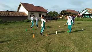 Proses pembelajaran teknik dasar permainan sepak bola di SMA YPB BELITANG ( OKU TIMUR)