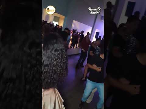 Ela dança muito (@mailsousaa)