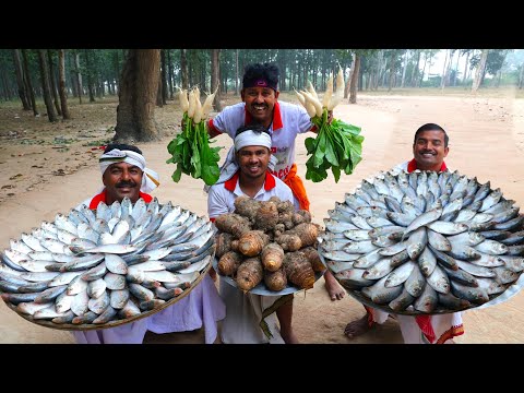 Bengali famous Ghot kochu diye Khoyra Ilish recipe | Taro root and fish curry for village people