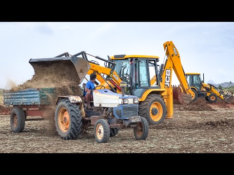 New JCB 3DX Plus Loading Mud in Sonalika Mahindra Swaraj John Deere and Many Tractor in Village Pond