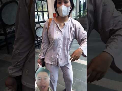 Không biết được cô ấy đi đâu mà vội thế
