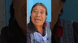 "encontré la doñita que andaba buscando"