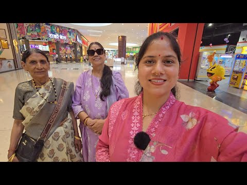 ऐसा पहले कभी न देखा ,न सुना, न खाया 🤗 || Mumbai Vlog || Priyanka Yogi Tiwari ||