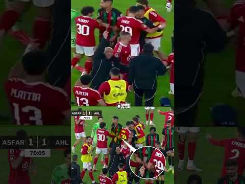 وليد صلاح الدين مسك الآلة الحادة عشان الكل يشوفها 👀