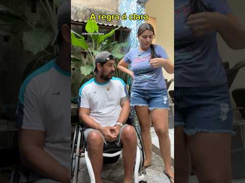 Vai ter que dar o presente ￼