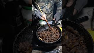 തണുപ്പുള്ള മഴയത്തു ഒരു camping ഉം വെടിഇറച്ചി cooking ഉം. #camping #hunting #cooking #wildlife