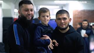 Khabib Nurmagomedov Общение с детьми в Нижнем Новгороде.