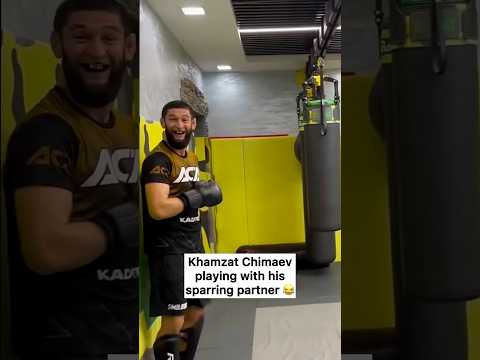 Khamzat joking with his sparring partner 😂