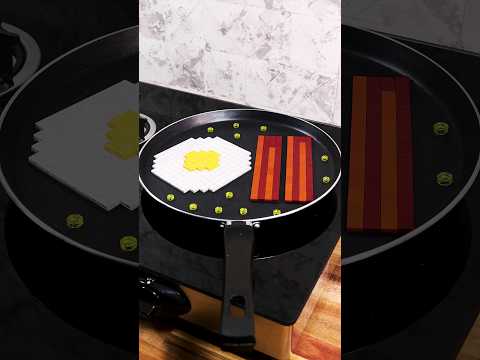 Fried Egg and Bacon Toast 🥓🍳 LEGO Stop-Motion 🎬