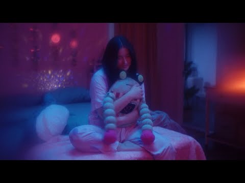 Stephanie Poetri - Selfish (Official Video)
