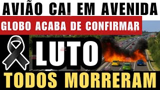 TODOS M0RRERAM: AVIÃO CAl em AVENIDA MOVIMENTADA; CARROS NÃO CONSEGUIRAM FREAR A TEMPO