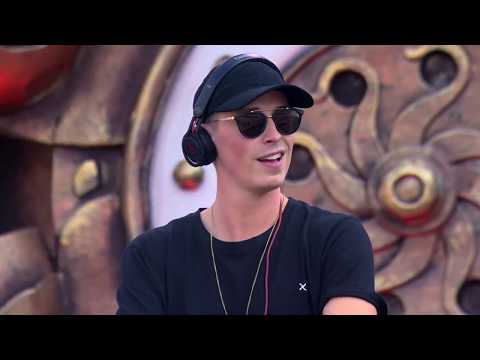 Monstah vs. Mammoth (Coone Mashup) [Coone at Tomorrowland 2018 W1]