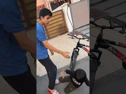 piyush Aur Kunali Ki Ladai Ho Gayi ๐ฑ #funny #souravjoshifunny #comedy #souravjhoshivlog #comedymomen