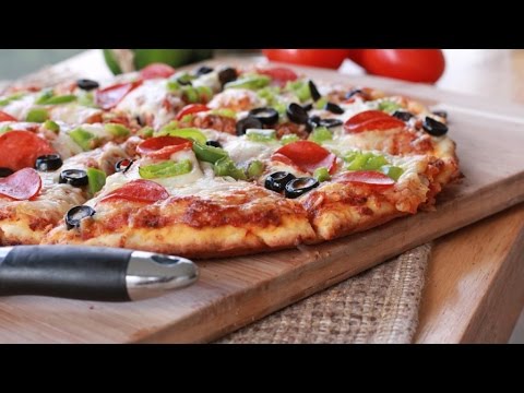 Ricetta Pizza Con Salsiccia E Funghi Guide Di Cucina