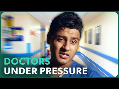 National Health Service In Crisis: The Complete Junior Doctors Diaries