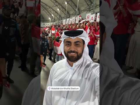 Momen unik ketika reporter Qatar selfie dengan gemuruh suara suporter Timnas Indonesia U23