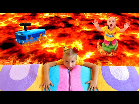 The floor is lava with Alice and Eva