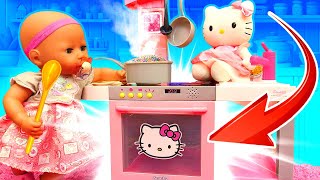 👶🍳 ¡Cocina con la Bebé Annabelle y Hello Kitty! | Juego de Cocina para Niños