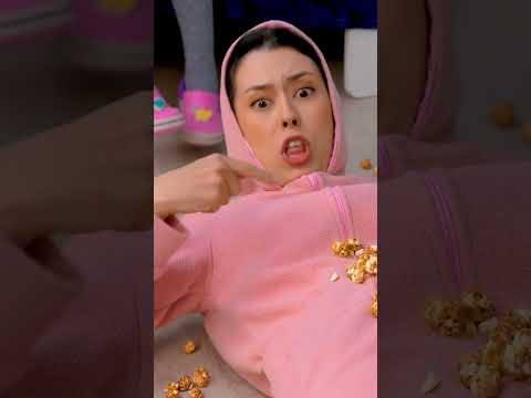 Robot penyedot debu - manusia. Anak-anak vs benda â Jika benda adalah manusia. #shorts