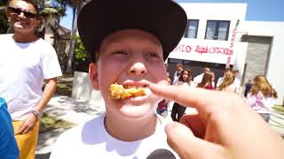 FUNNY OHIO FRIED CHICKEN STAND (WITH FANS)
