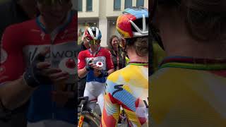 An incredible #llottekopecky conquers Via Roma #SanremoWomen Crédit Agricole