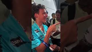 FUTEBOL É MÁGICO! 🤩 O Neymar fez a alegria dos irmãos Charles e Chiquinho depois da vitória #shorts