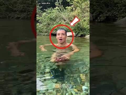Jangan makan sambil nyelam !