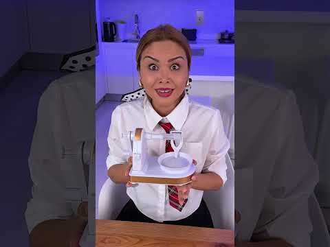 Thereโs a Better Way to Peel Apples ๐ถ