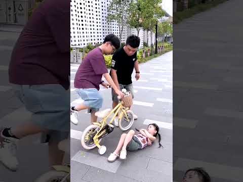 Her Reaction When He Started Riding Her Cycle