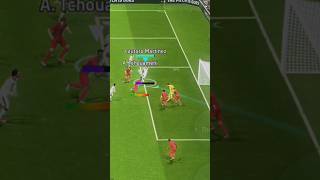 Flying Martinez ✈️🫨#efootball #pes @PesOG @PesWeed @PesHighlights2023